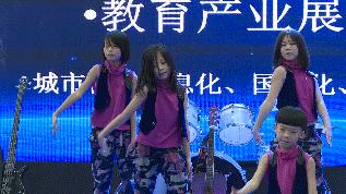 宝安的同学们，你们真的火啦！（粉丝表情包大派送）