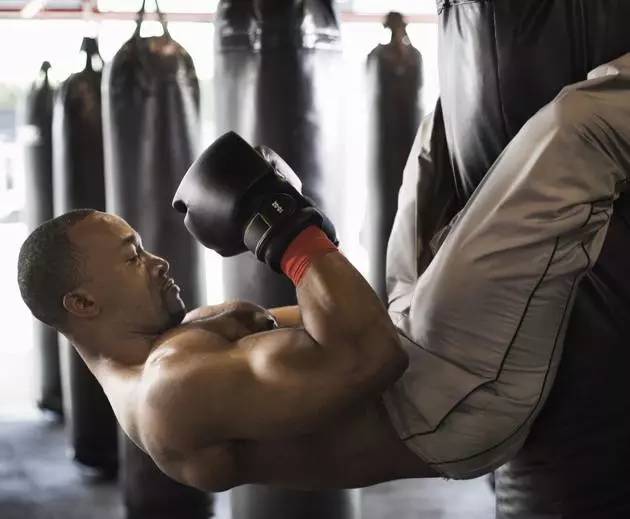 肚子是怎么瘦成有马甲线的,瘦的肚子和有马甲线的区别