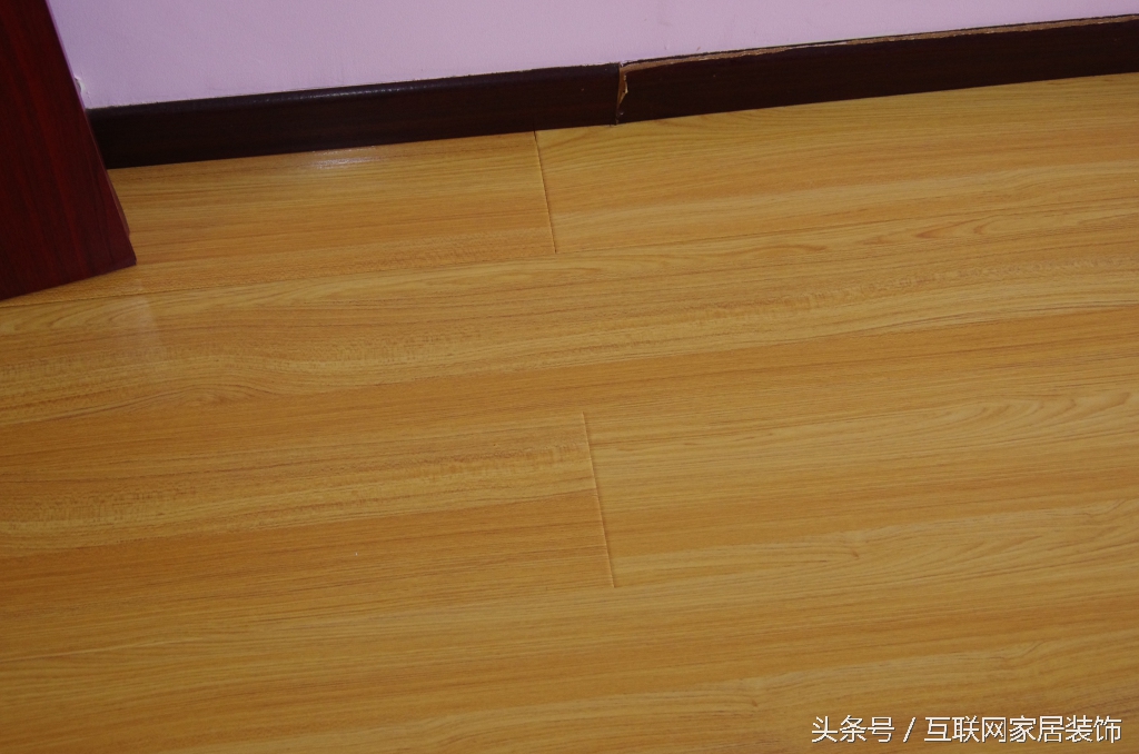 木地板打蜡容易摔吗,木地板打蜡是个坑怎么办