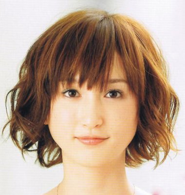 9款适合脸大的中年妇女短发，让打理头发的时间能降到最低