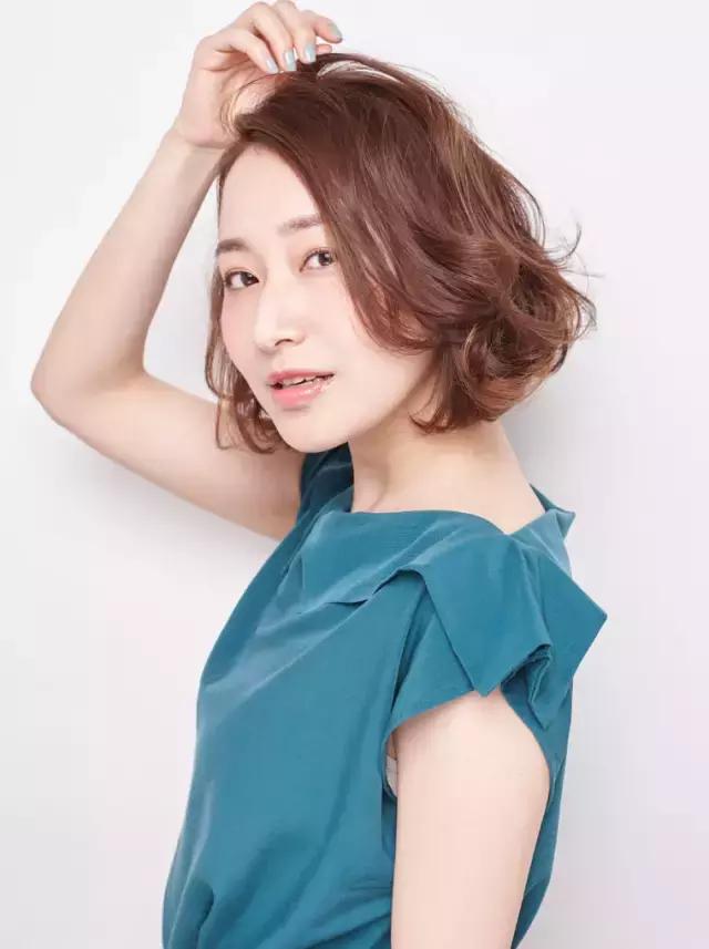 发型推荐女中长卷发学生党,学生党中长卷发发型推荐