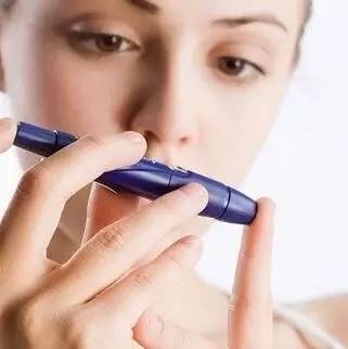 孕妇吃多了会导致婴儿变胖吗,孕妈吃多了宝宝也会撑吗