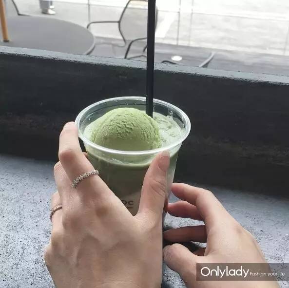 韩剧女主角同款耳坠,韩剧中的珠宝首饰