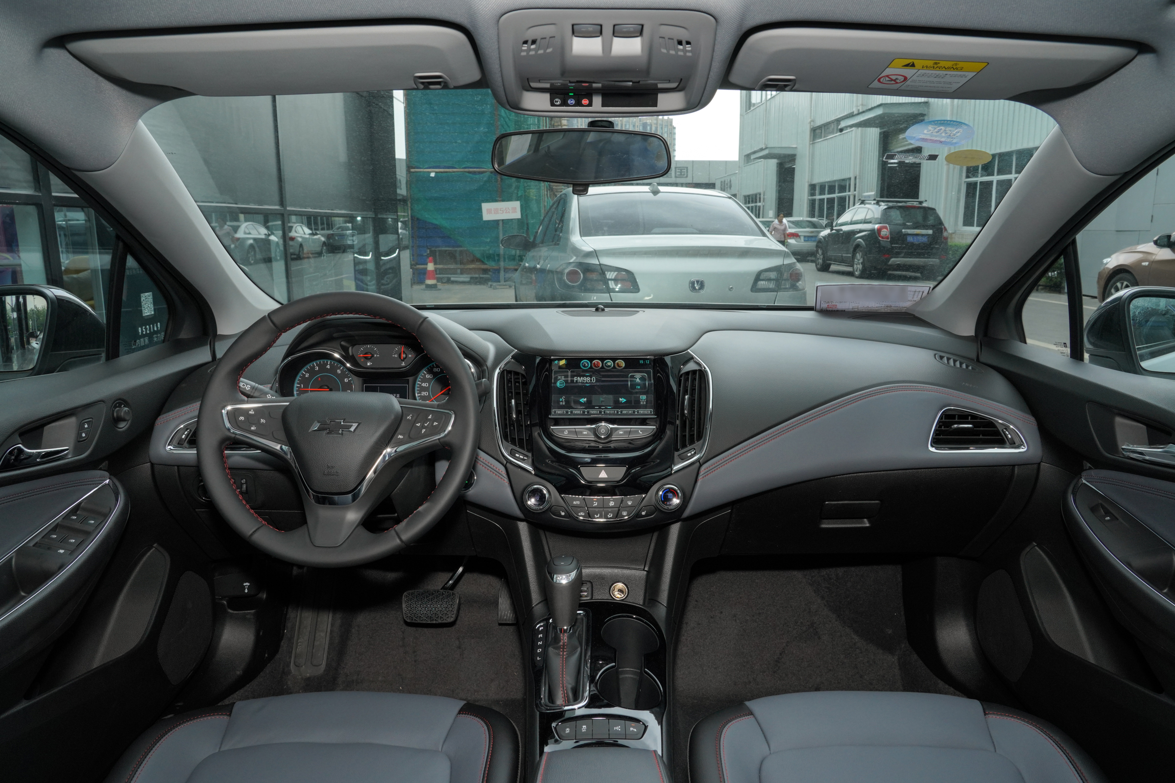 年轻人千万不要碰老豪车,买科鲁兹十个忠告