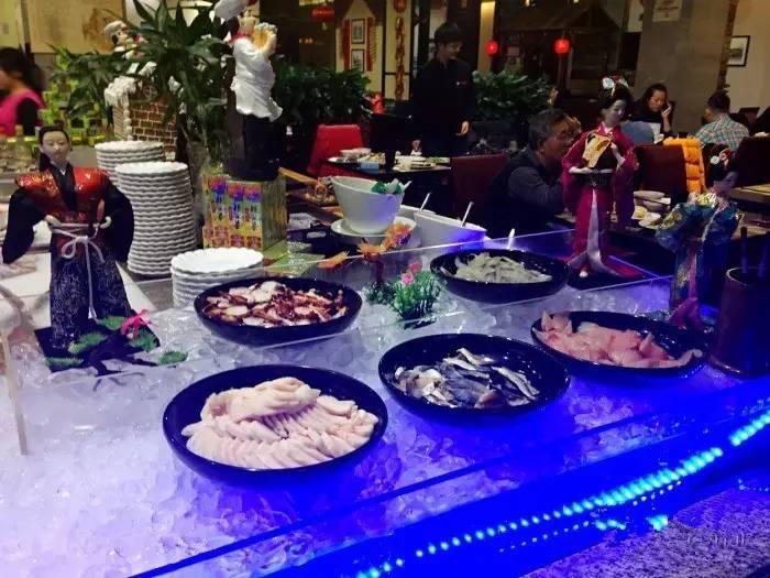 青岛自助餐现在价格,扫荡美食