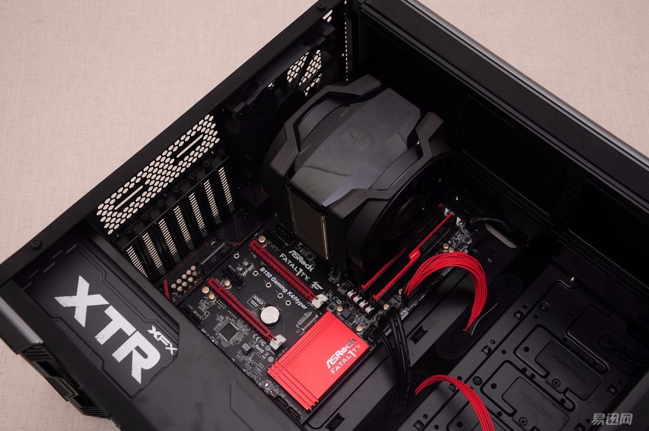 据说这板子和机箱搭配能释放洪荒之力