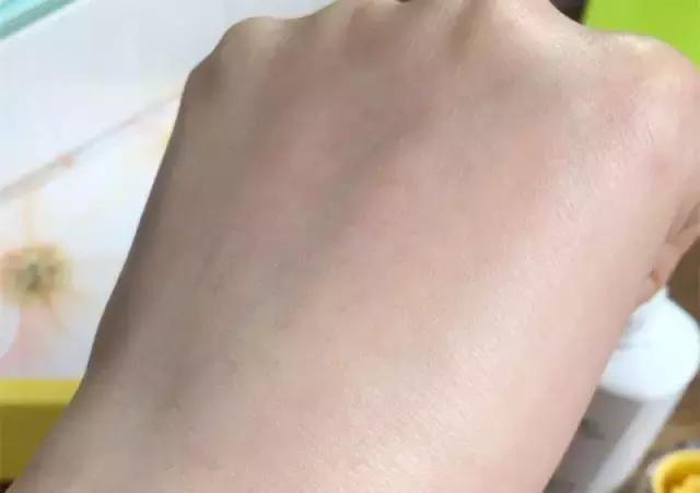 绵阳·街尚涂了防晒霜还是晒的黢黑了，因为你不懂这些...