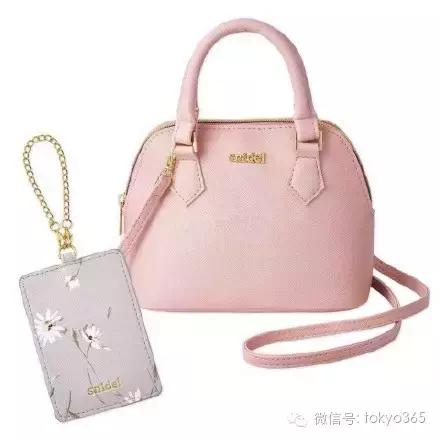 日本的杂志总是喜欢带附赠品,日本杂志赠品