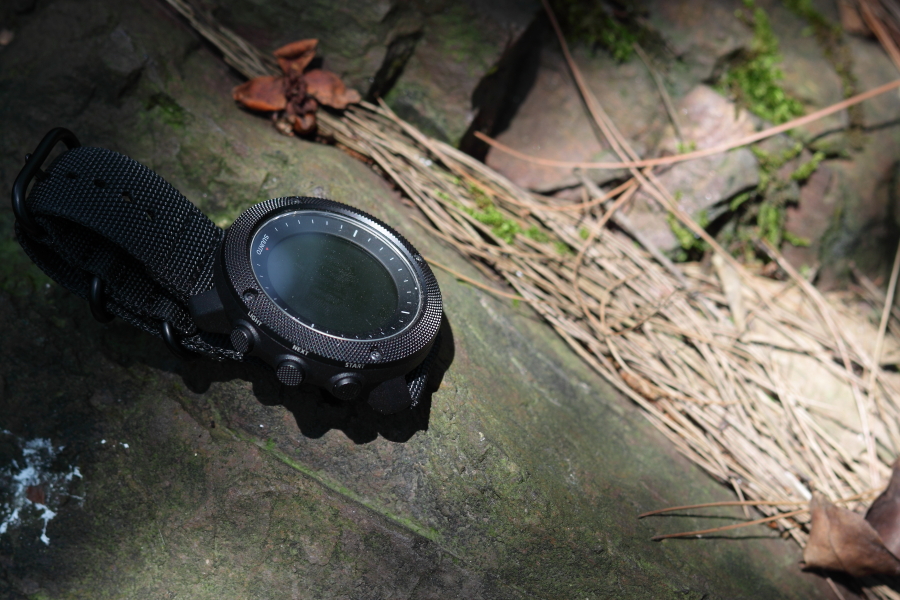 suunto颂拓越野跑怎么设置,颂拓远征阿尔法户外腕表