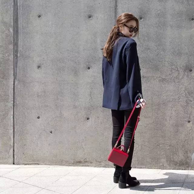 朴信惠、秀智、宋慧乔，韩剧女主背的包都扒出来啦！