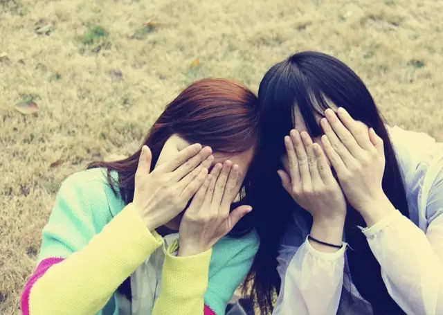 教你拍照怎么摆pose,女生拍照摆pose大全