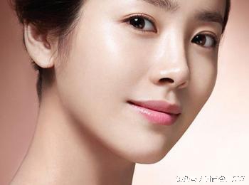 隆鼻什么时候出现淤青,隆鼻后山根要淤青多久