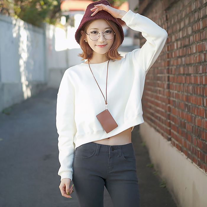 今秋流行的卫衣搭配,今秋最火的卫衣