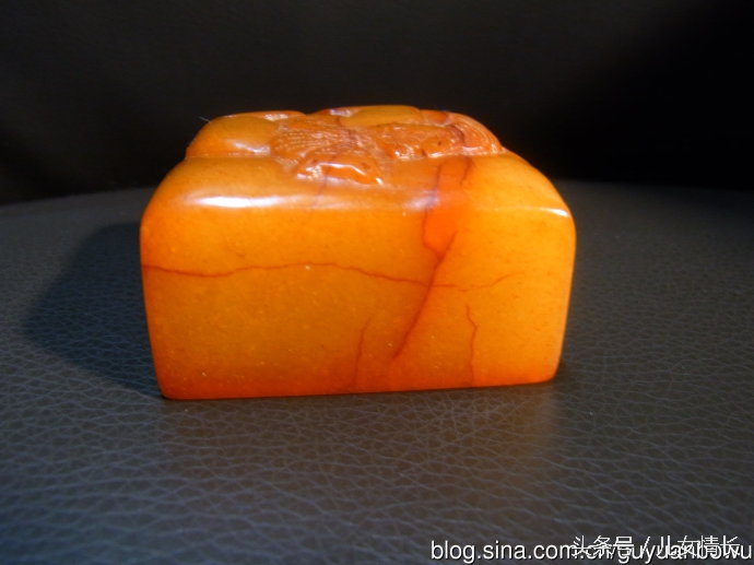 乌鸦皮寿山田黄石多少钱一克,现在的寿山田黄石多少钱一克