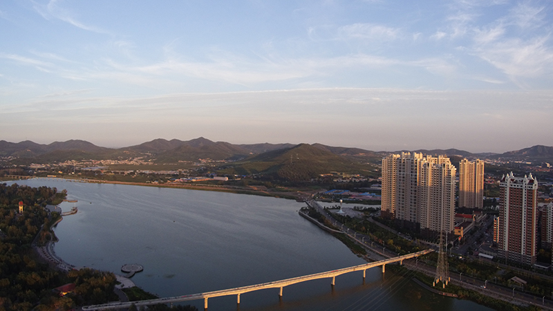 小米无人机有多厉害视频,小米年轻人的第一台轰炸机