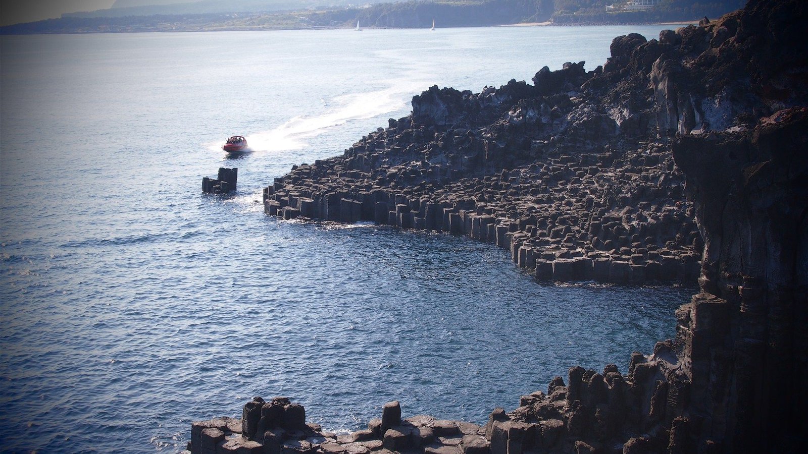 跟摩羯男表白后不联系我躲着我了,一个我喜欢的男生刻意躲着我