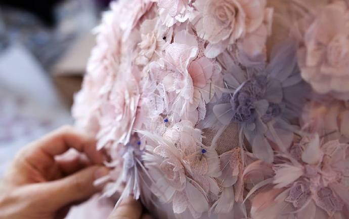 ralphrusso高定图片,ralph&russo高定礼服仙气飘飘