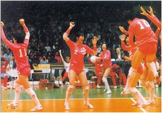 无敌铿锵玫瑰,中国女排铿锵玫瑰mv