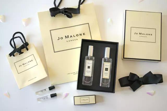 出差去国外带礼物,出差外地带什么东西好