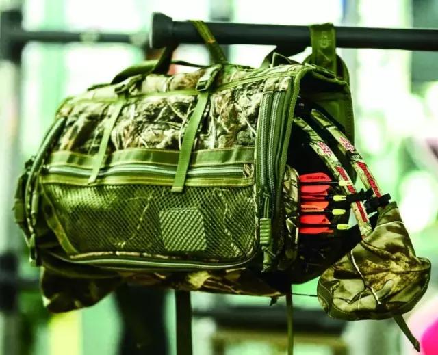 看虎狼之师如何在国际庄“*欢寻**作乐”|勒泰中心副总