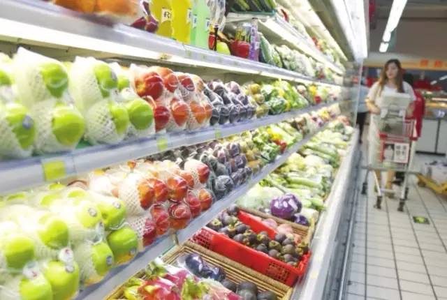 是你在逃离苏州，还是苏州在赶你走？