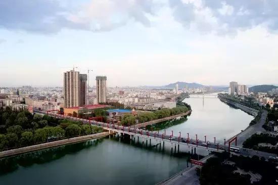 信阳近年来变化照片对比,信阳最新照片