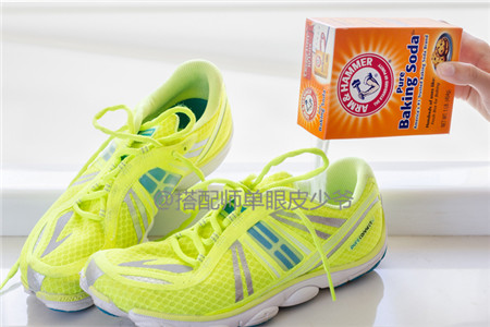 鞋子小脚趾部位磨脚解决方法大全,如何让新鞋子不磨脚