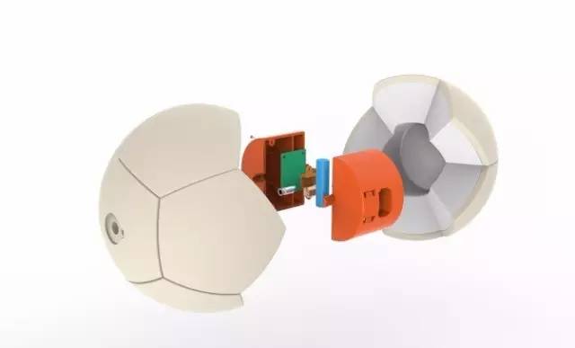 让数百万非洲贫困家庭用上了电，竟然仅靠一个大学生造的足球