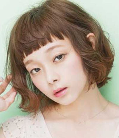 圆脸时尚女短发潮流减龄,大圆脸女生适合的超酷短发