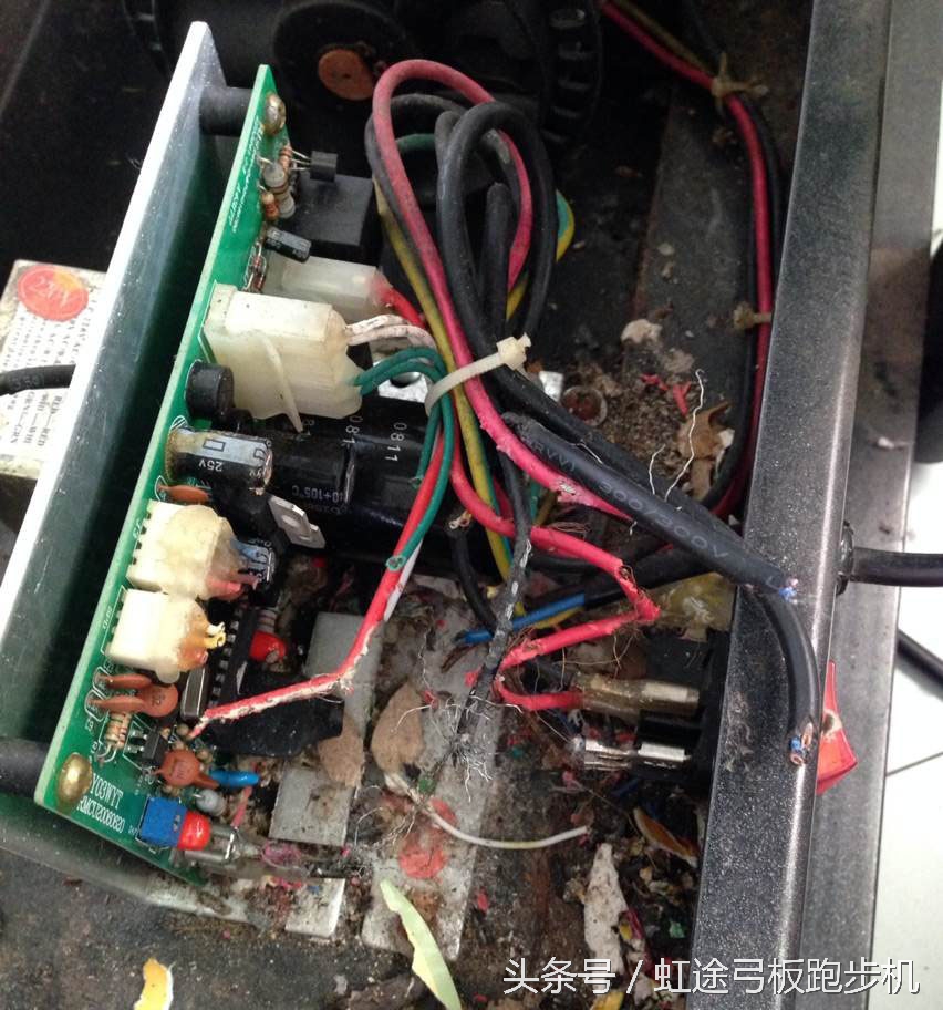 跑步机屏不亮是怎么回事,跑步机屏幕亮但不启动