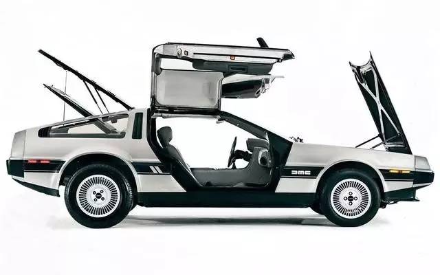 复古鸥翼门最便宜的车,最具性价比的鸥翼门汽车