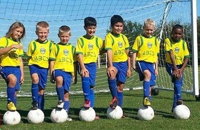 为什么中国乒乓球这么厉害,中国乒乓球和足球的现状