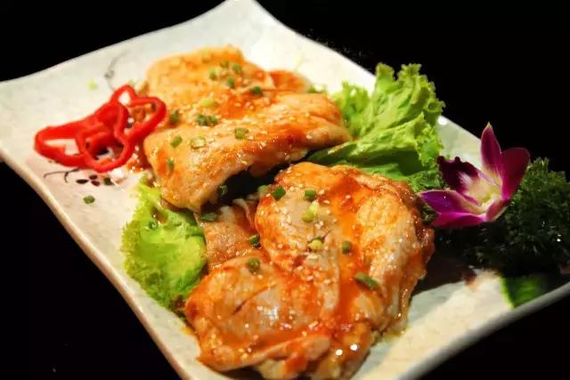 包头*阳城太**这家烤肉店，竟然有款能让人喝醉的饮料！