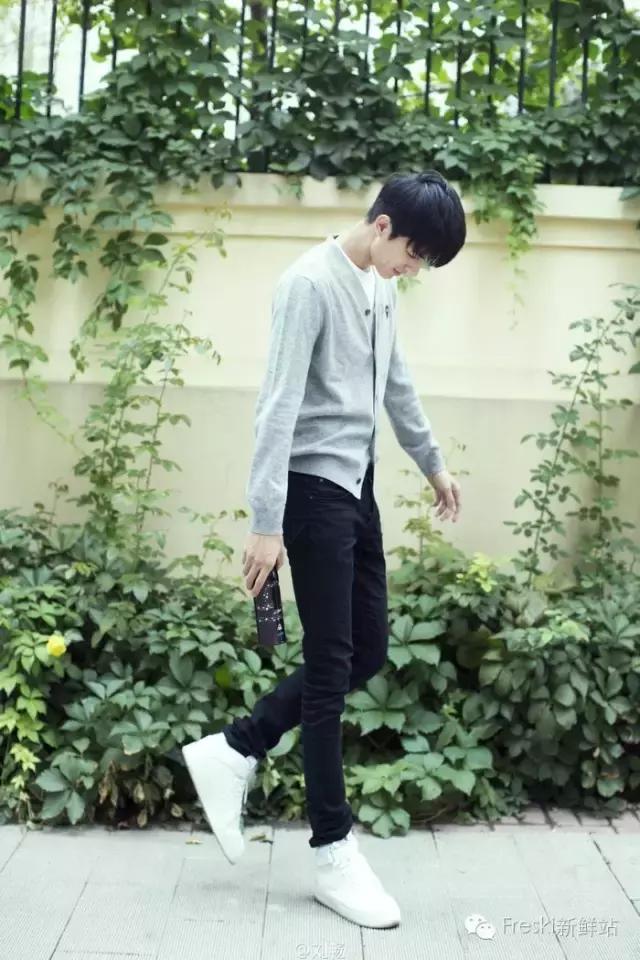 欧巴走了,这些原装国产鲜肉正等着被你收入后宫!