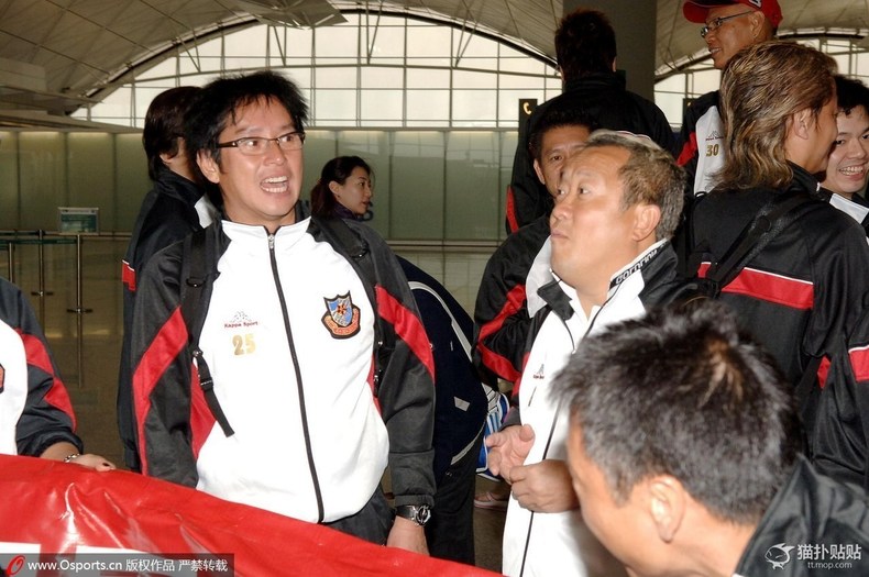 明星“球员”:唐僧变肥罗，谭咏麟踢断两根韧带