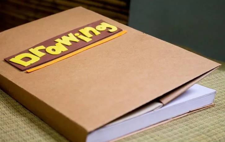 包书皮教程手工,透明膜包书皮的步骤图解