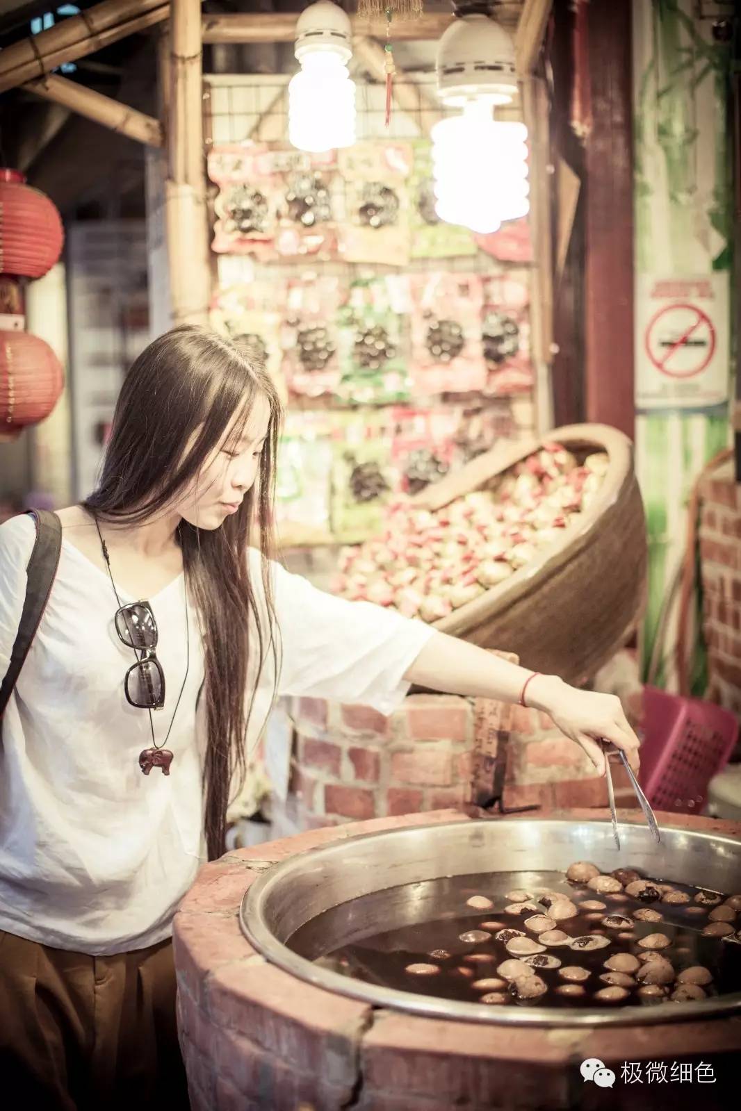 台湾九份,台湾九份和十分在一个地方吗