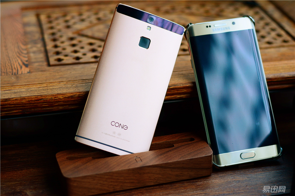 做工精致的千元机,青葱metal手机拆机