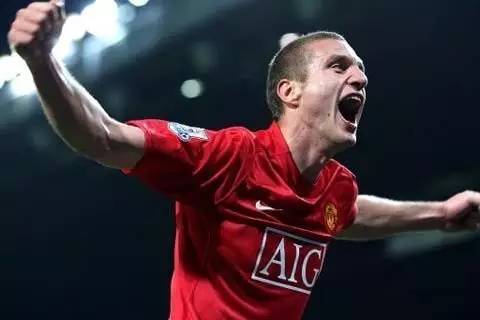 那个教我们做男人的硬汉，退役了