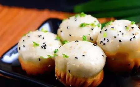 在南京吃苏亦铭蟹黄汤包,在南京吃馄饨原声