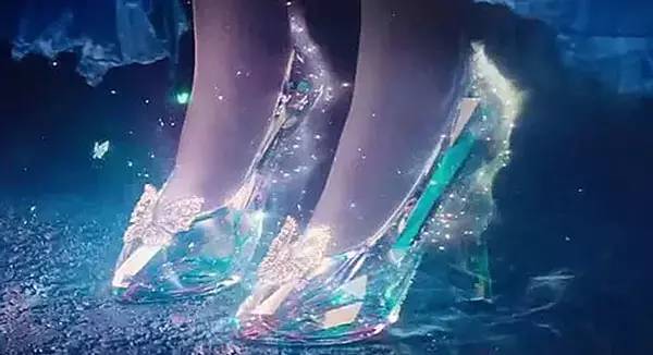 迪士尼最值得收藏的限定款,为什么迪士尼联名款最近这么火