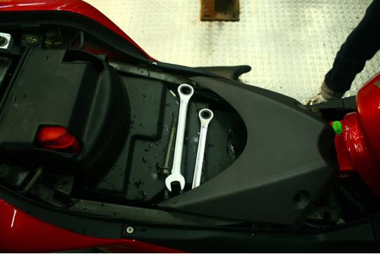 一探究竟！专业拆解告诉你RZ3何以称为“街霸”