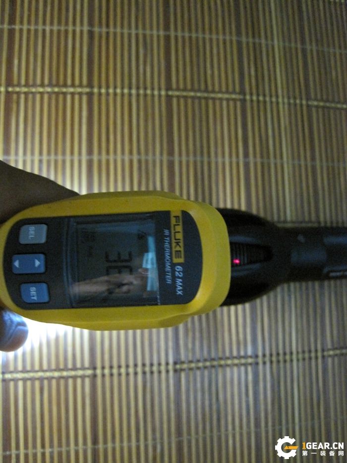 纳丽德圣火11超强光手电,纳丽德圣火30v2.0流明充电手电