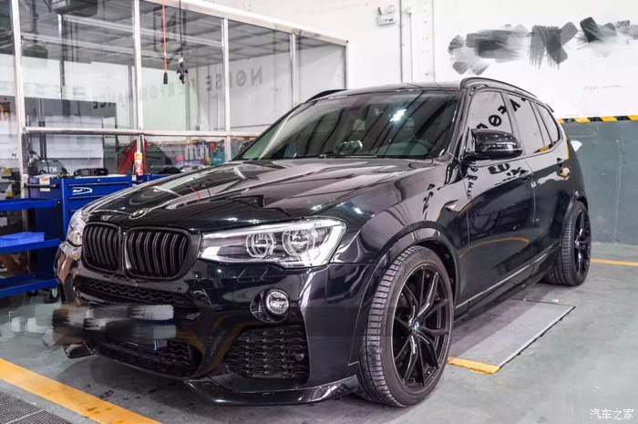 宝马x3曜夜版黑武士落地价,宝马x3黑武士静态体验