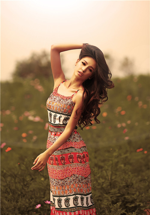 新娘拍婚纱照穿衣风格,拍婚纱照婚纱裙摆怎么摆放好看