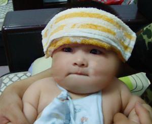 家长说孩子发烧了老师怎么回答,孩子发烧家长别惊慌