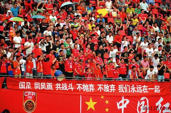 理*爱性**国，中国队客场打平即满分