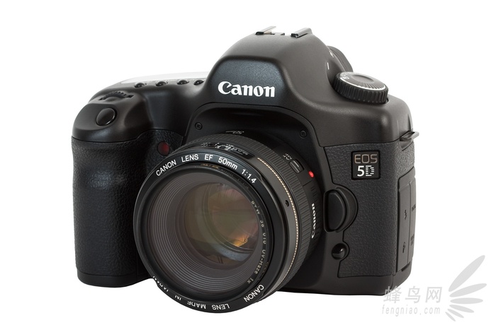 佳能eos5dmarkiv重量,佳能eos5dmarkiii和iv