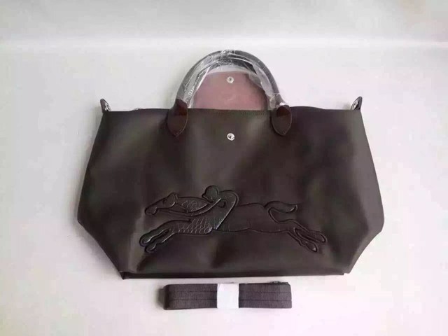 longchamp饺子包耐用吗,longchamp饺子包辨别真假