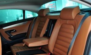 所有汽车都是真皮座椅吗,车上真皮座椅修复